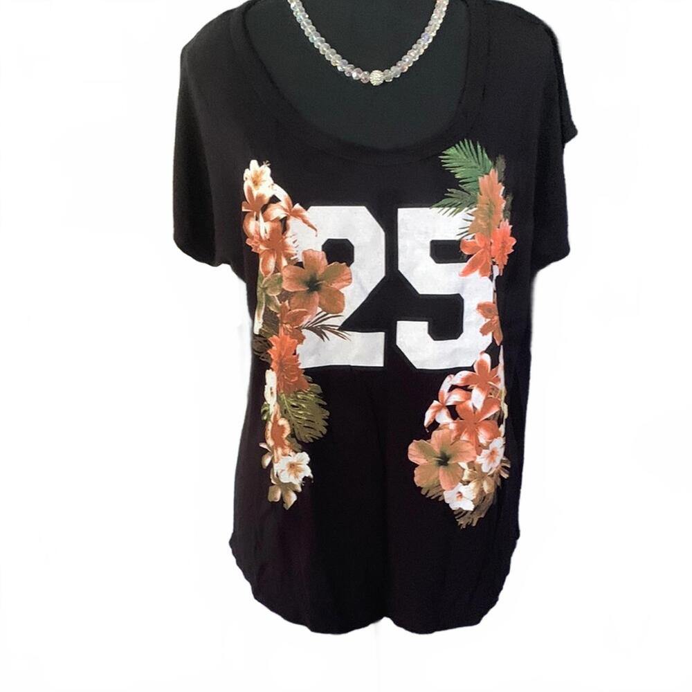 Libian Floral  Graphic Black Short Sleeve Women's Top sz XL